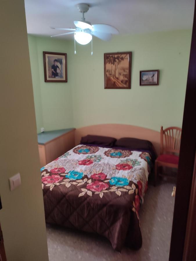 Homestay Casa Serra - - Alquila 3 Con Garaje Paterna
