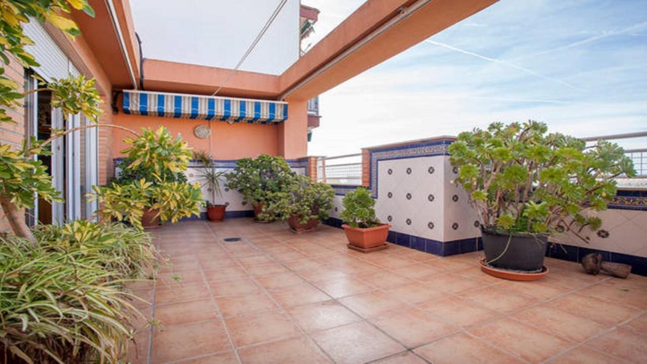 Casa Serra - - Alquila 3 Con Garaje Paterna