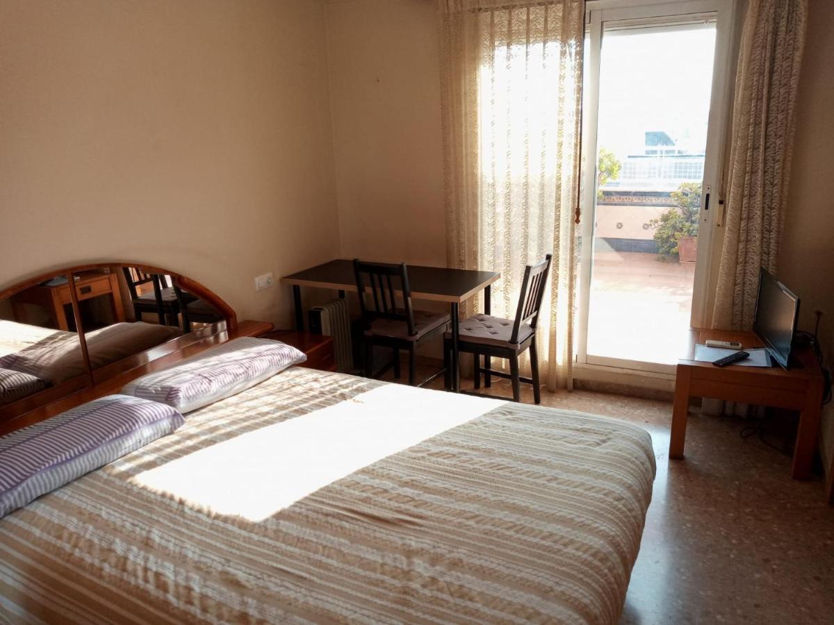 Casa Serra - - Alquila 3 Con Garaje * Paterna